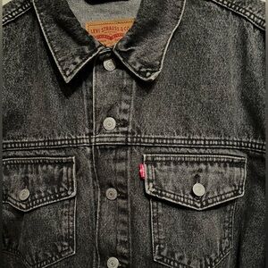 Levi's Anthracite Boxy Black Wash Denim Jean Jacket Size XL